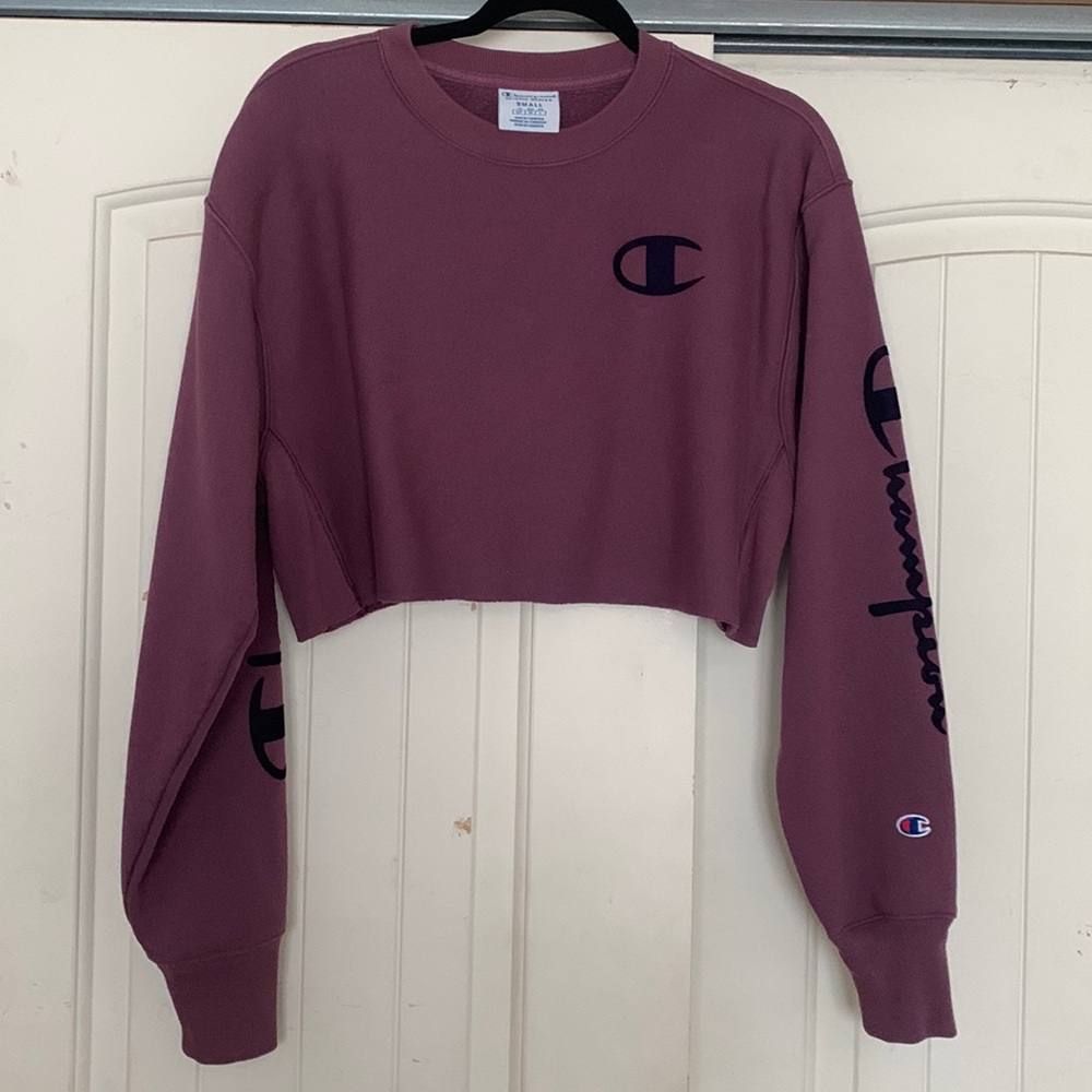 Cropped champion crew neck